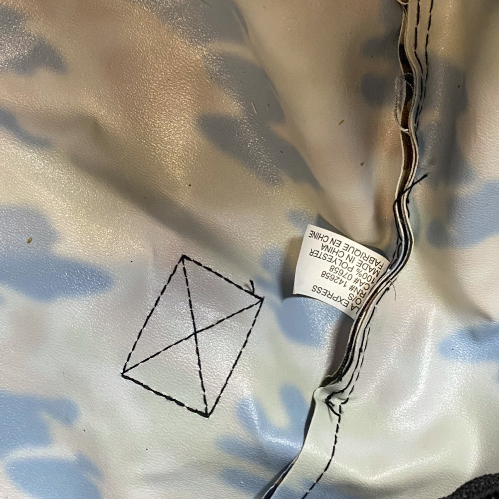 Express BookBag - Picture 2 of 3